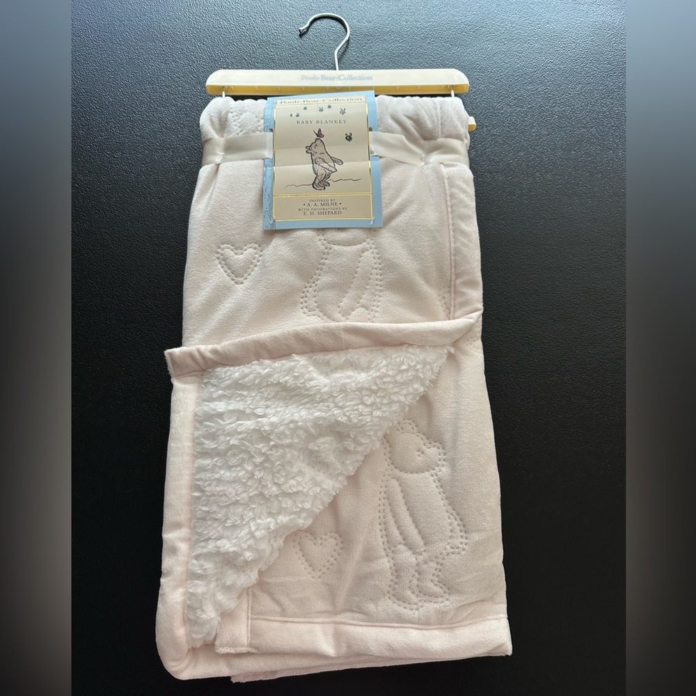 Pooh-Bear-Collection ~ Beige Baby Blanket with  Heart Design